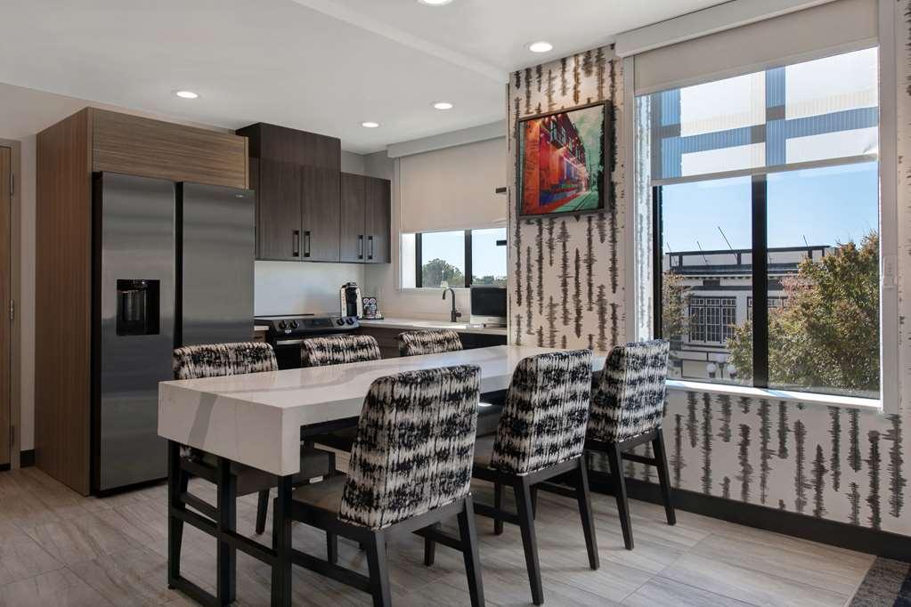 Home2 Suites By Hilton Anderson Downtown Værelse billede